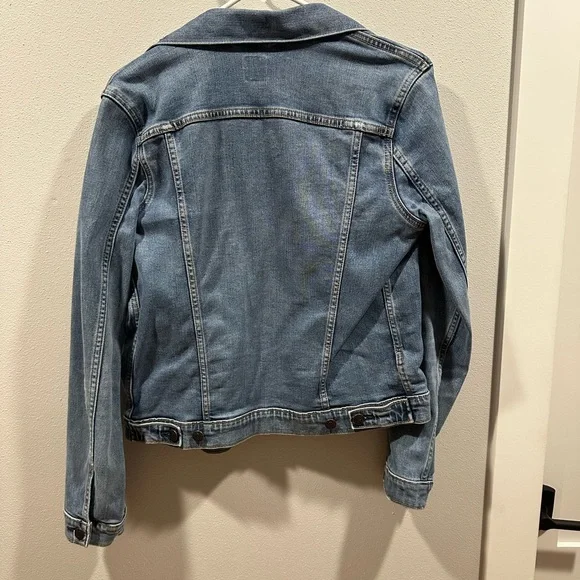 GAP Blue Jean Jacket Classic Denim Style - Picture 3 of 3